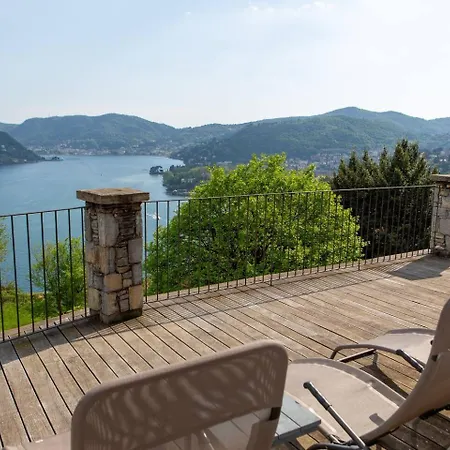 公寓 Stunning Lake Views